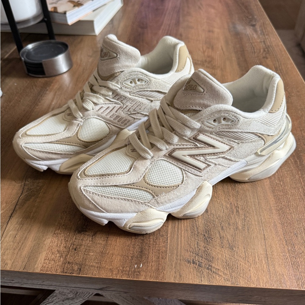 RARE! New Balance 9060 - Sea Salt/Brown/Beige
